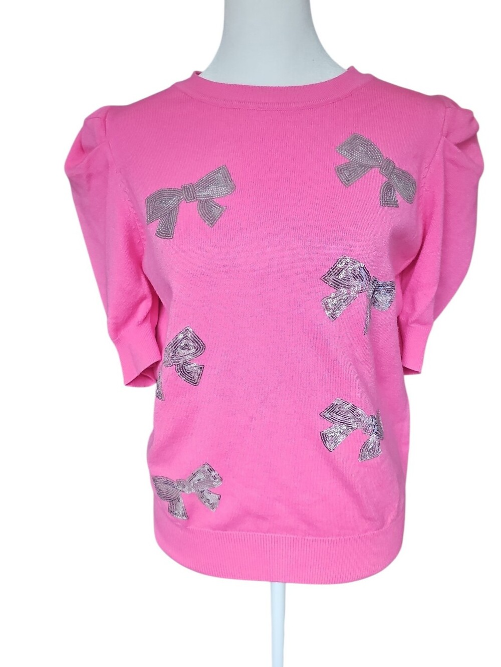Vine & Love Pink Sequin Bow Short Sleeve Sweater Small